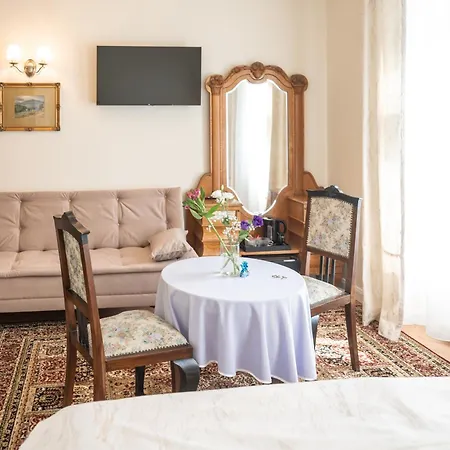Boutique Ludo Makó