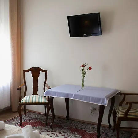 Boutique Ludo Makó