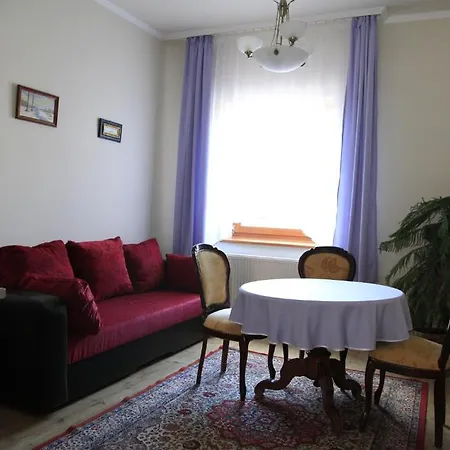 Boutique Ludo Makó